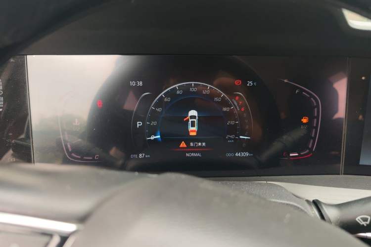 Used CHANGAN CS75 PLUS 2020 1.5T Automatic Luxury Version Instrument Cluster