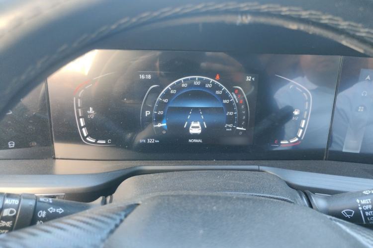 Used CHANGAN CS75 PLUS 2020 1.5T Automatic Luxury Version Instrument Cluster