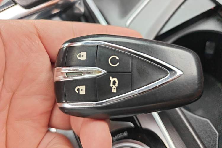 Used CHANGAN CS75 PLUS 2020 2.0T Automatic Pilot Version Interior 1