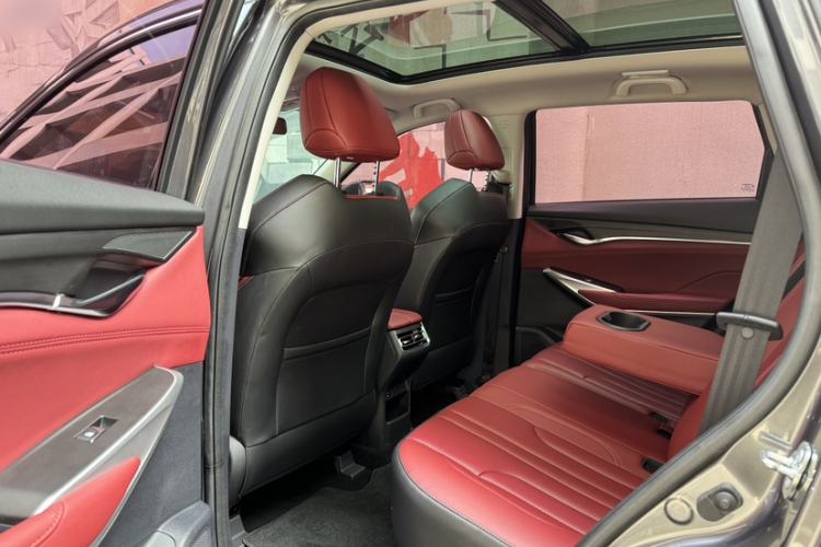 Used CHANGAN CS75 PLUS 2020 1.5T Automatic Prestige Edition Interior 1