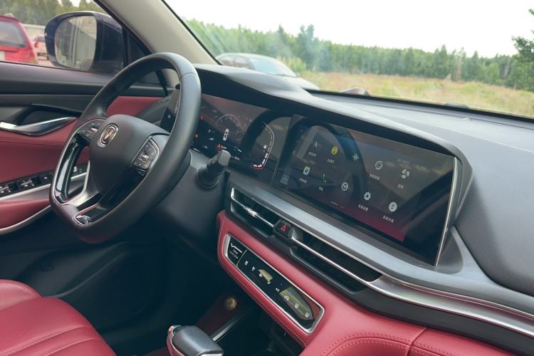 Used CHANGAN CS75 PLUS 2020 1.5T Automatic Luxury Version Interior 12