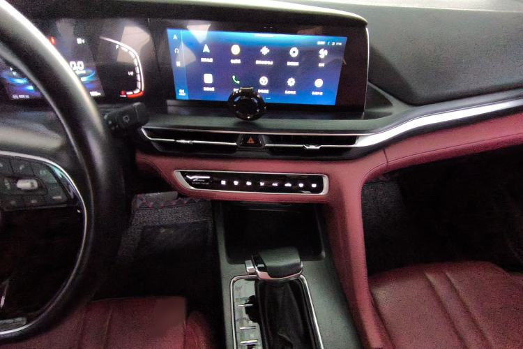 Used CHANGAN CS75 PLUS 2020 1.5T Automatic Luxury Version Interior 3