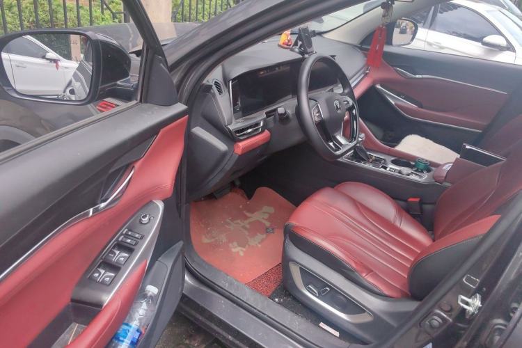 Used CHANGAN CS75 PLUS 2020 1.5T Automatic Luxury Version Interior 3