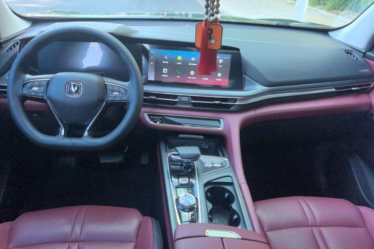 Used CHANGAN CS75 PLUS 2020 2.0T Automatic Flagship Edition Interior 3