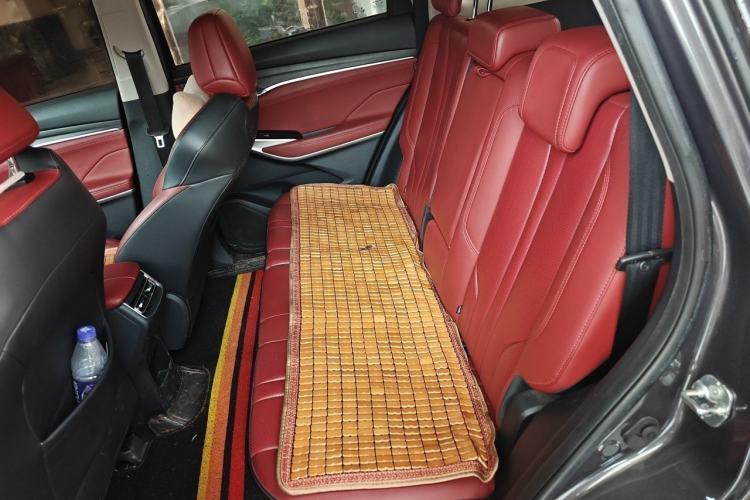 Used CHANGAN CS75 PLUS 2020 1.5T Automatic Luxury Version Interior 4