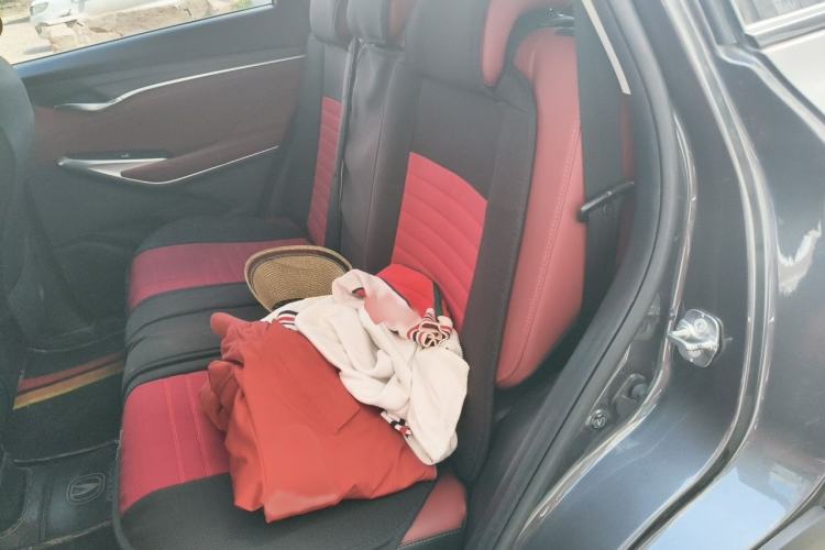 Used CHANGAN CS75 PLUS 2020 1.5T Automatic Luxury Version Interior 4