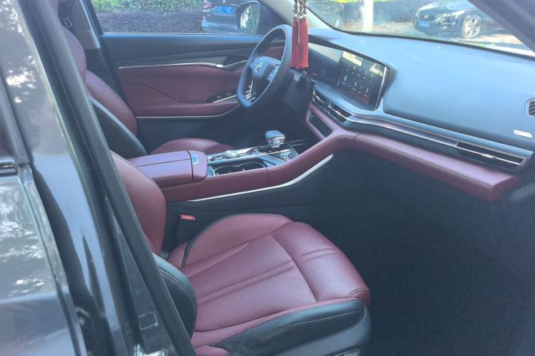 Used CHANGAN CS75 PLUS 2020 2.0T Automatic Flagship Edition Interior 5