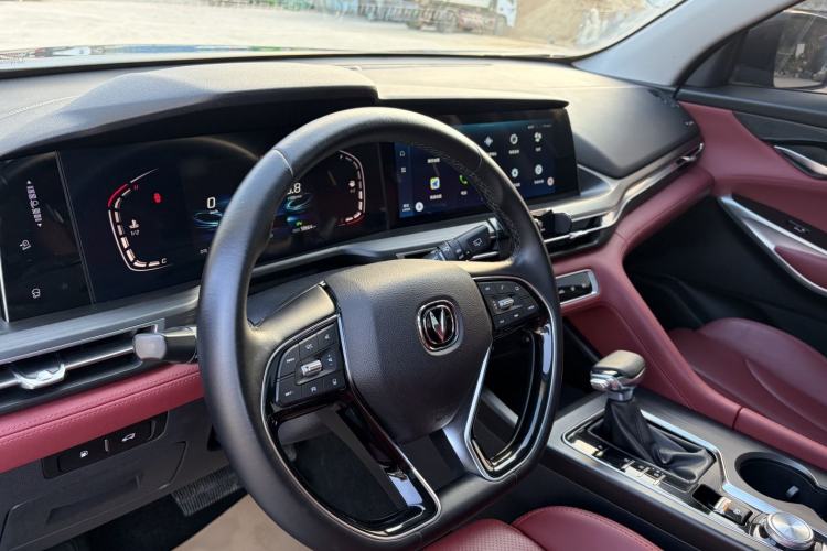 Used CHANGAN CS75 PLUS 2020 1.5T Automatic Prestige Edition Interior 7