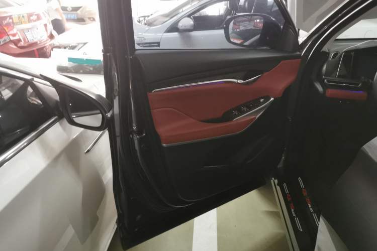 Used CHANGAN CS75 PLUS 2020 2.0T Automatic Flagship Edition Left Front Door Interior