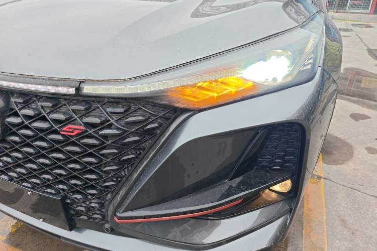 Used CHANGAN CS75 PLUS 2020 2.0T Automatic Flagship Edition Left Front Headlight