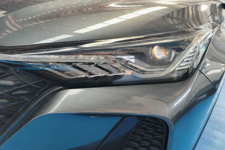 Used CHANGAN CS75 PLUS 2020 1.5T Automatic Luxury Version Left Front Headlight