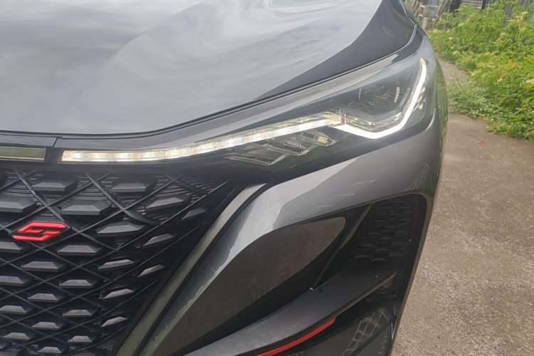Used CHANGAN CS75 PLUS 2020 2.0T Automatic Flagship Edition Left Front Headlight