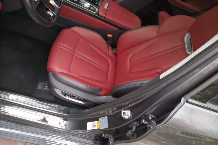 Used CHANGAN CS75 PLUS 2020 2.0T Automatic Pilot Version Left Front Seat