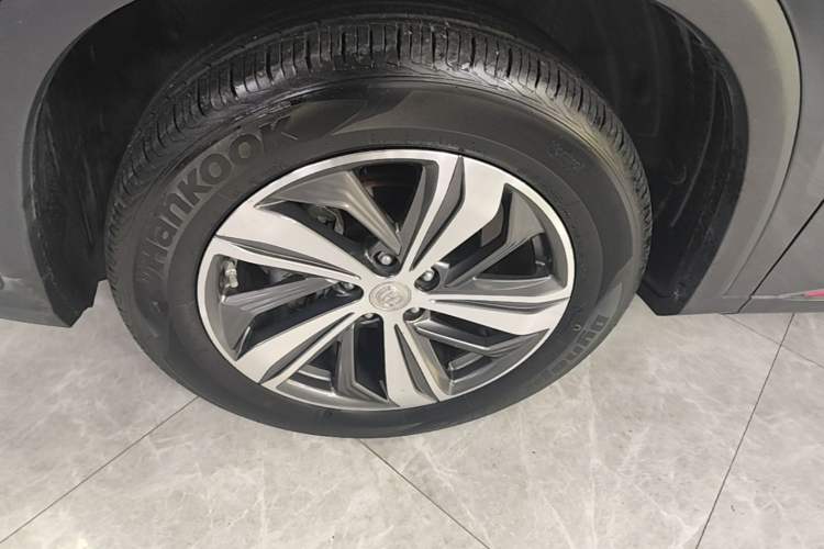 Used CHANGAN CS75 PLUS 2020 1.5T Automatic Luxury Version Left Front Wheel Hub