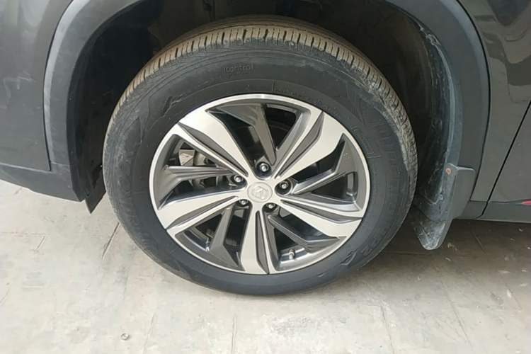 Used CHANGAN CS75 PLUS 2020 1.5T Automatic Luxury Version Left Front Wheel Hub