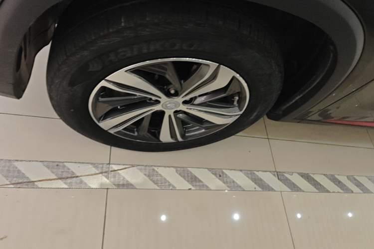 Used CHANGAN CS75 PLUS 2020 1.5T Automatic Luxury Version Left Front Wheel Hub