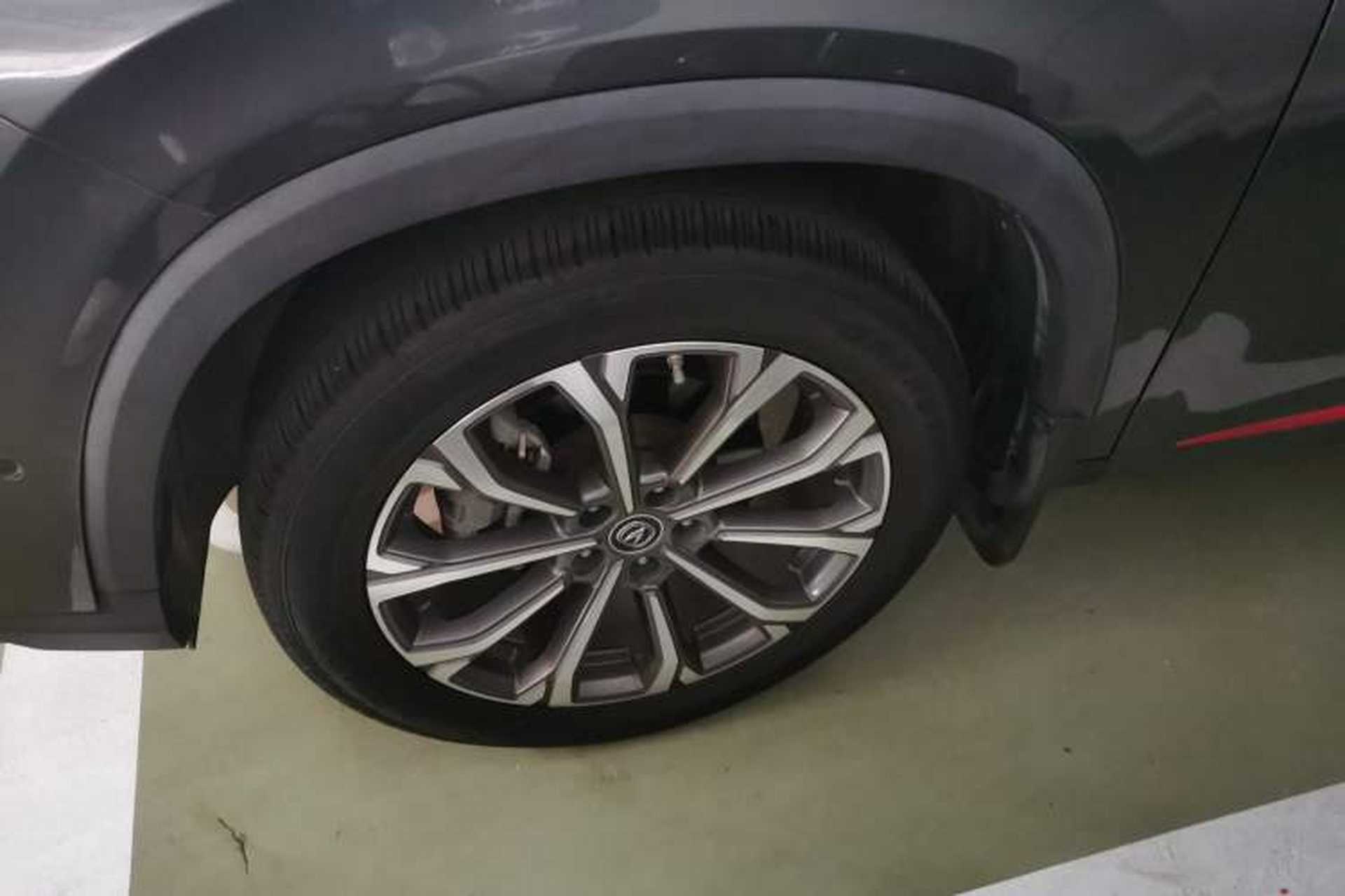 Used CHANGAN CS75 PLUS 2020 2.0T Automatic Flagship Edition Left Front Wheel Hub