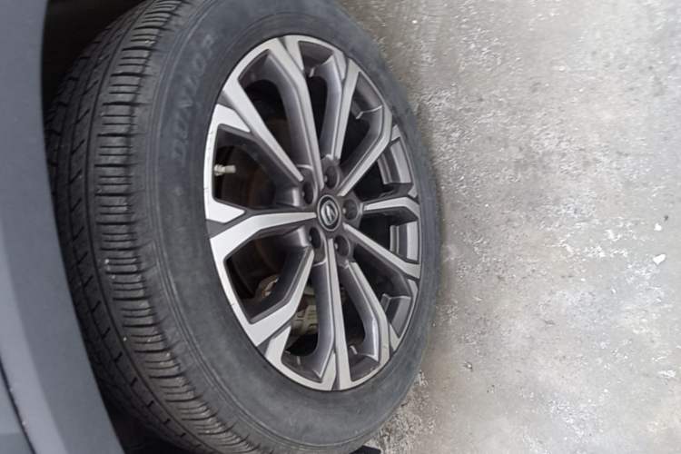 Used CHANGAN CS75 PLUS 2020 2.0T Automatic Flagship Edition Left Front Wheel Hub