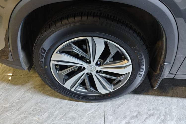 Used CHANGAN CS75 PLUS 2020 1.5T Automatic Prestige Edition Left Front Wheel Hub
