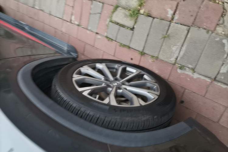 Used CHANGAN CS75 PLUS 2020 2.0T Automatic Pilot Version Left Front Wheel Hub