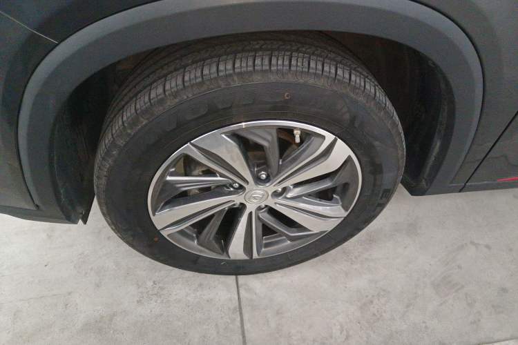 Used CHANGAN CS75 PLUS 2020 1.5T Automatic Luxury Version Left Front Wheel Hub