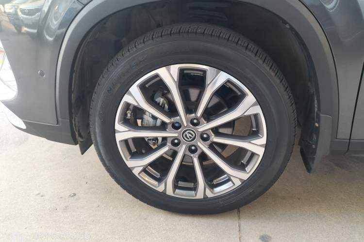 Used CHANGAN CS75 PLUS 2020 2.0T Automatic Flagship Edition Left Front Wheel Hub