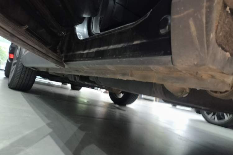 Used CHANGAN CS75 PLUS 2020 2.0T Automatic Pilot Version Left Side Sill