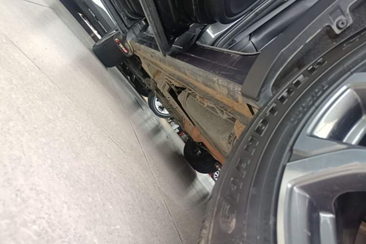 Used CHANGAN CS75 PLUS 2020 2.0T Automatic Pilot Version Left Side Sill
