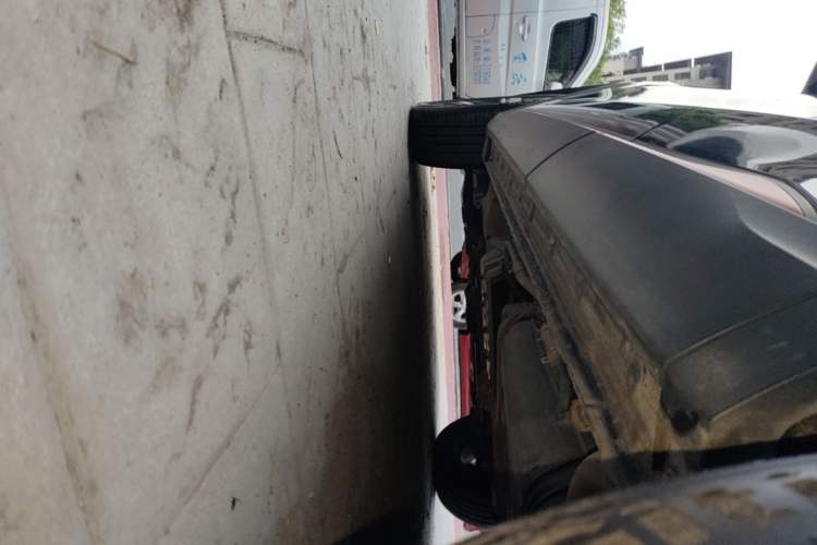 Used CHANGAN CS75 PLUS 2020 1.5T Automatic Luxury Version Left Side Sill