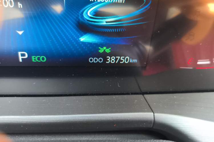 Used CHANGAN CS75 PLUS 2020 2.0T Automatic Pilot Version Odometer Close Up