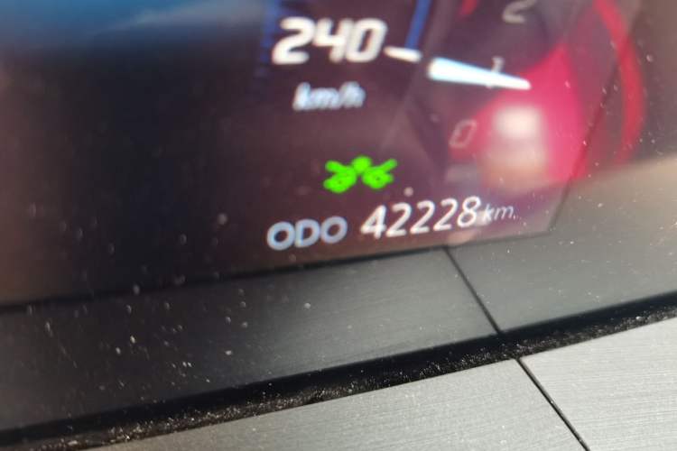 Used CHANGAN CS75 PLUS 2020 2.0T Automatic Pilot Version Odometer Close Up