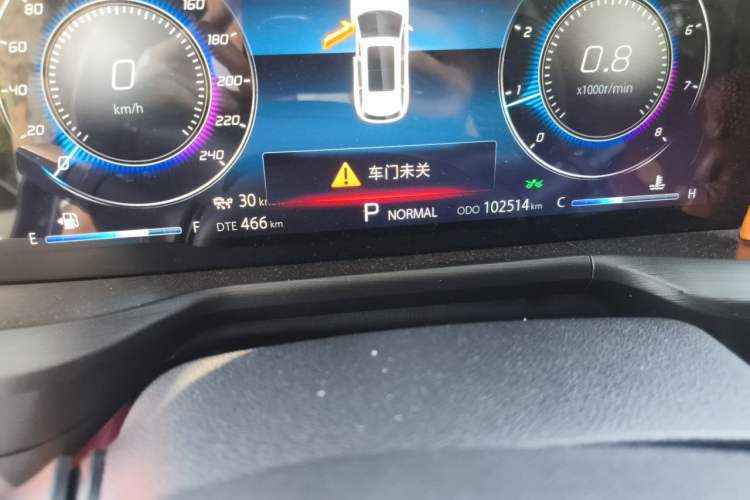 Used CHANGAN CS75 PLUS 2020 2.0T Automatic Flagship Edition Odometer Close Up