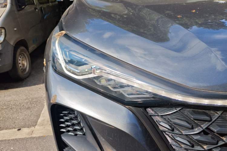 Used CHANGAN CS75 PLUS 2020 1.5T Automatic Luxury Version Right Front Headlight