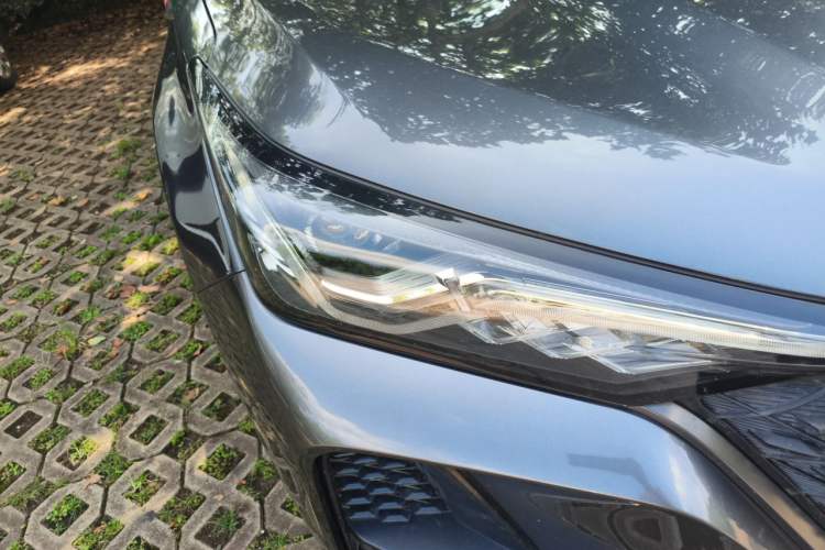 Used CHANGAN CS75 PLUS 2020 2.0T Automatic Flagship Edition Right Front Headlight
