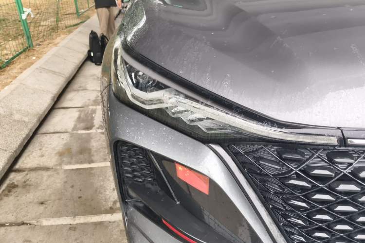 Used CHANGAN CS75 PLUS 2020 1.5T Automatic Prestige Edition Right Front Headlight