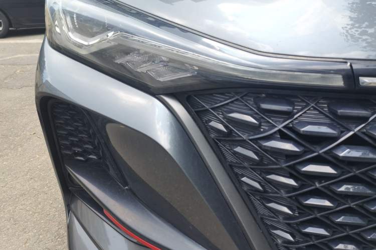 Used CHANGAN CS75 PLUS 2020 1.5T Automatic Prestige Edition Right Front Headlight