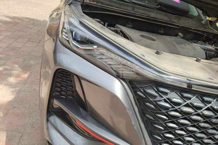 Used CHANGAN CS75 PLUS 2020 2.0T Automatic Pilot Version Right Front Headlight