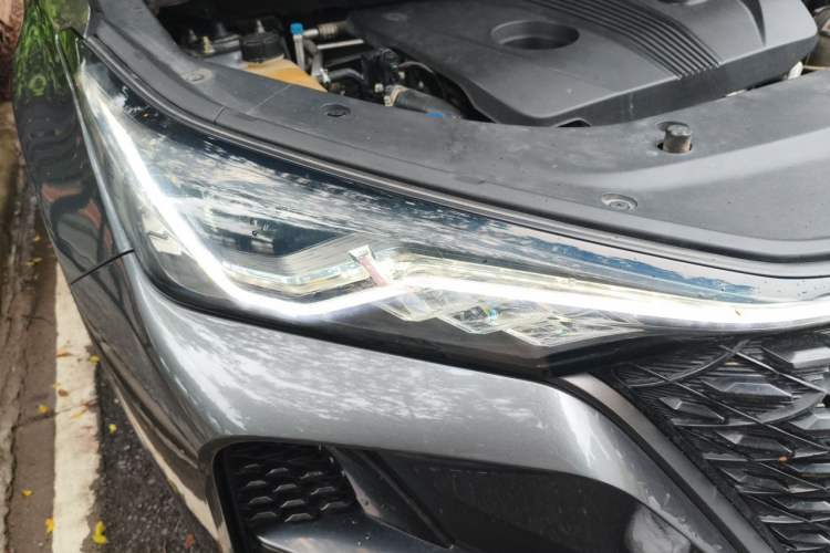 Used CHANGAN CS75 PLUS 2020 2.0T Automatic Pilot Version Right Front Headlight