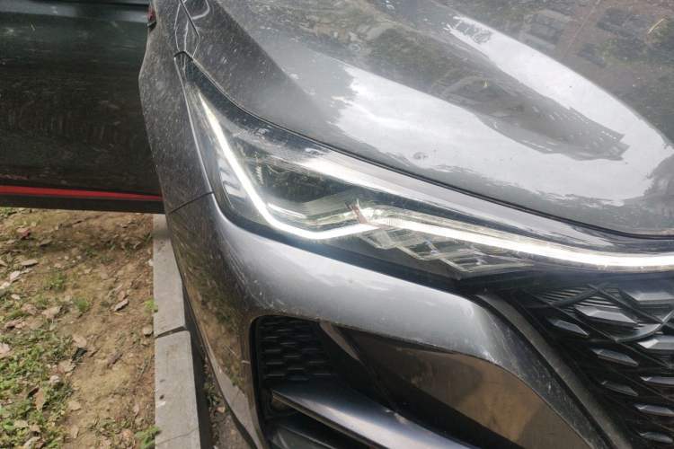 Used CHANGAN CS75 PLUS 2020 1.5T Automatic Prestige Edition Right Front Headlight