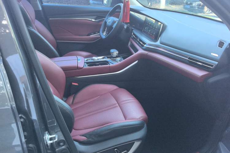 Used CHANGAN CS75 PLUS 2020 2.0T Automatic Flagship Edition Right Front Seat