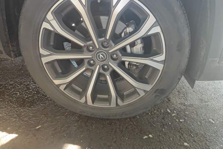 Used CHANGAN CS75 PLUS 2020 2.0T Automatic Flagship Edition Right Front Wheel Hub
