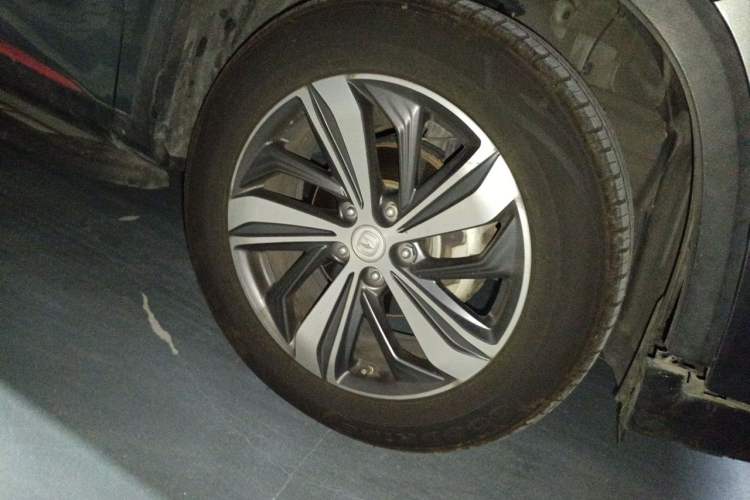 Used CHANGAN CS75 PLUS 2020 1.5T Automatic Prestige Edition Right Front Wheel Hub