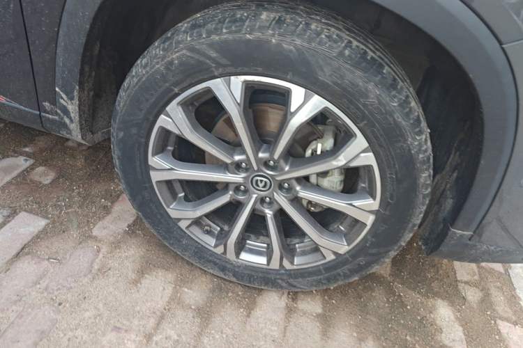 Used CHANGAN CS75 PLUS 2020 2.0T Automatic Flagship Edition Right Front Wheel Hub