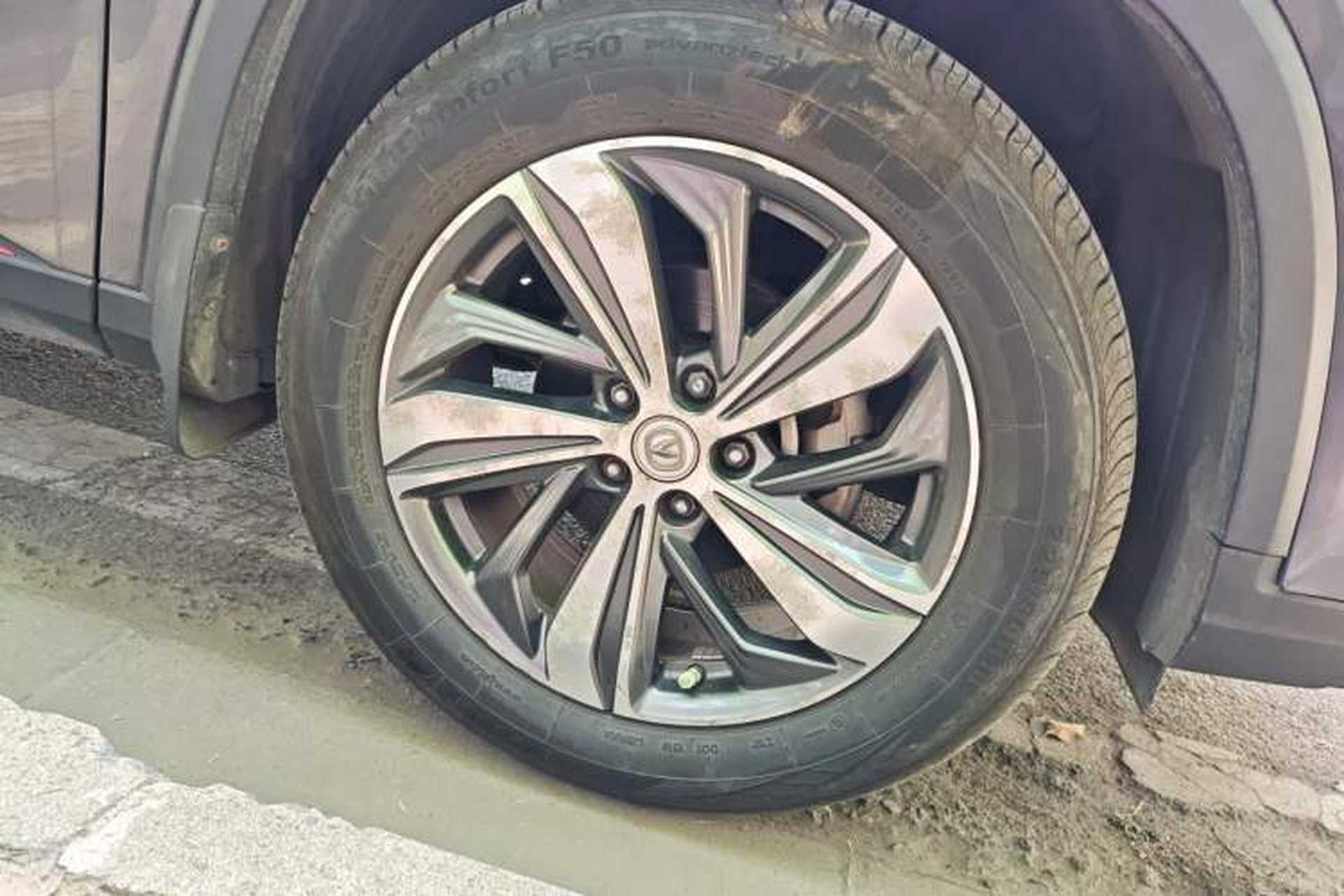 Used CHANGAN CS75 PLUS 2020 1.5T Automatic Prestige Edition Right Front Wheel Hub