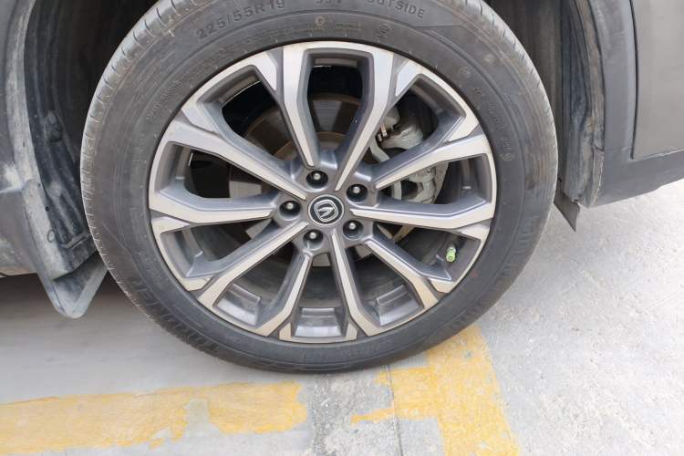 Used CHANGAN CS75 PLUS 2020 2.0T Automatic Pilot Version Right Front Wheel Hub