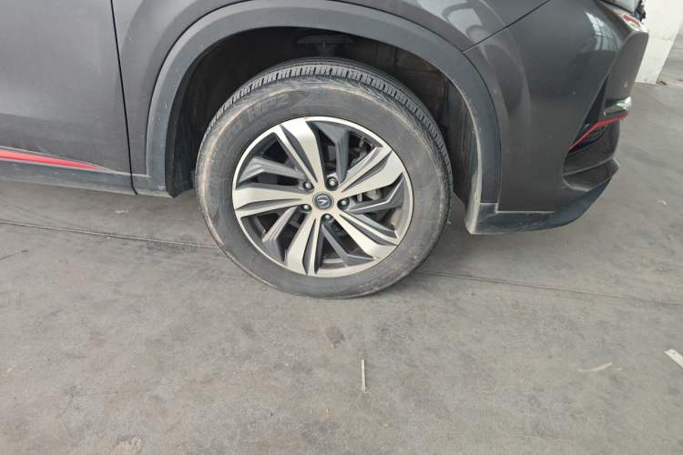 Used CHANGAN CS75 PLUS 2020 1.5T Automatic Luxury Version Right Front Wheel Hub