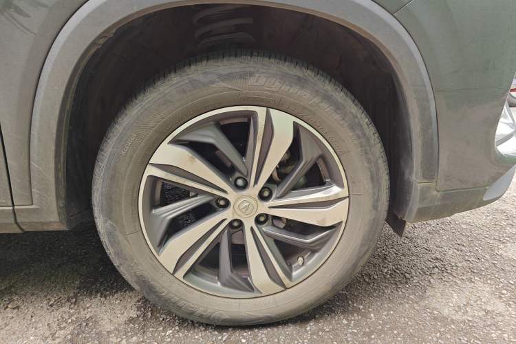 Used CHANGAN CS75 PLUS 2020 1.5T Automatic Luxury Version Right Front Wheel Hub