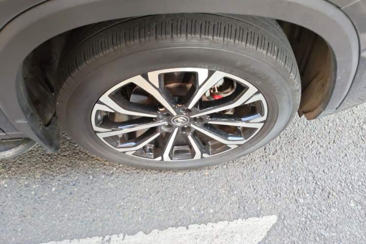 Used CHANGAN CS75 PLUS 2020 2.0T Automatic Pilot Version Right Front Wheel Hub