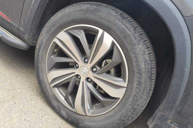 Used CHANGAN CS75 PLUS 2020 1.5T Automatic Prestige Edition Right Front Wheel Hub