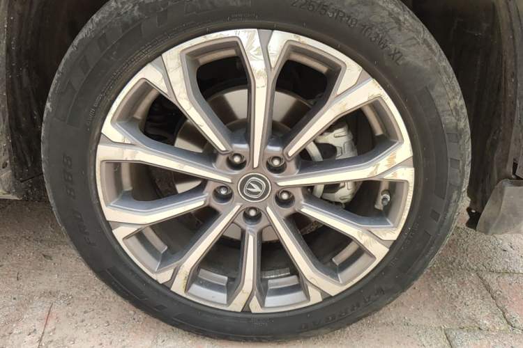 Used CHANGAN CS75 PLUS 2020 2.0T Automatic Pilot Version Right Front Wheel Hub